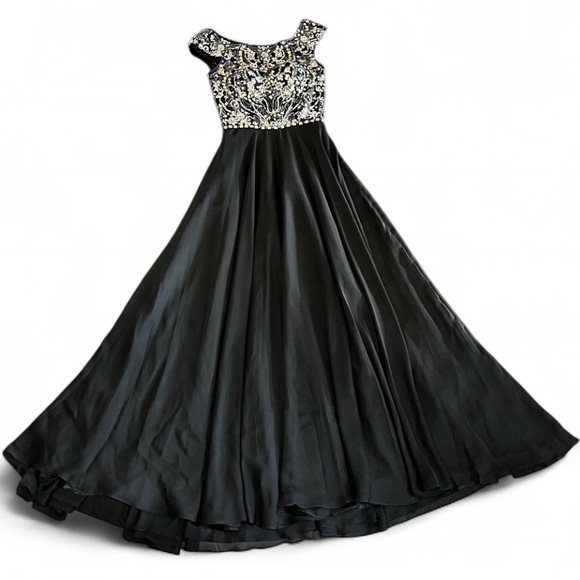 Sherri Hill Black Formal Gown/Prom Dress 2